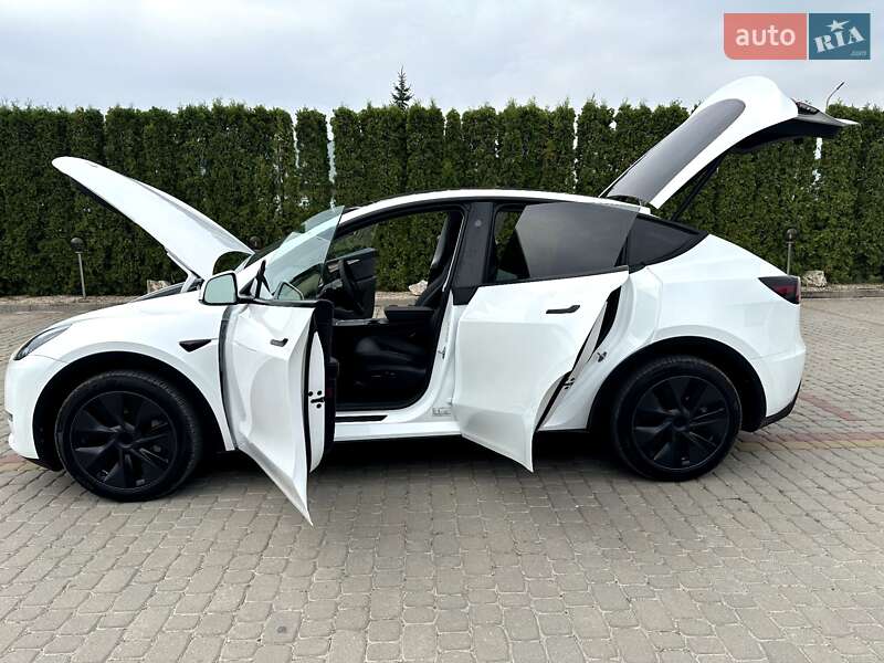 Внедорожник / Кроссовер Tesla Model Y 2024 в Дунаевцах фото 8 Внедорожник / Кроссовер Tesla Model Y 2024 в Дунаевцах