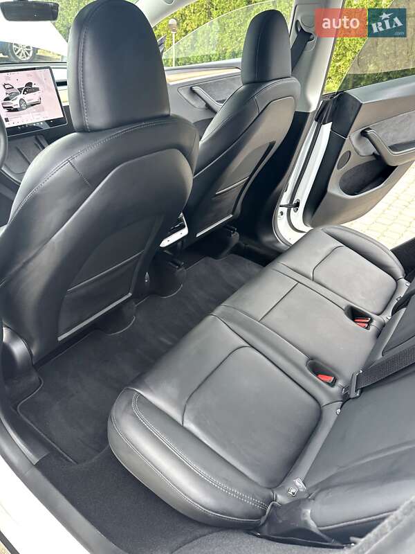 Внедорожник / Кроссовер Tesla Model Y 2024 в Дунаевцах фото 18 Внедорожник / Кроссовер Tesla Model Y 2024 в Дунаевцах