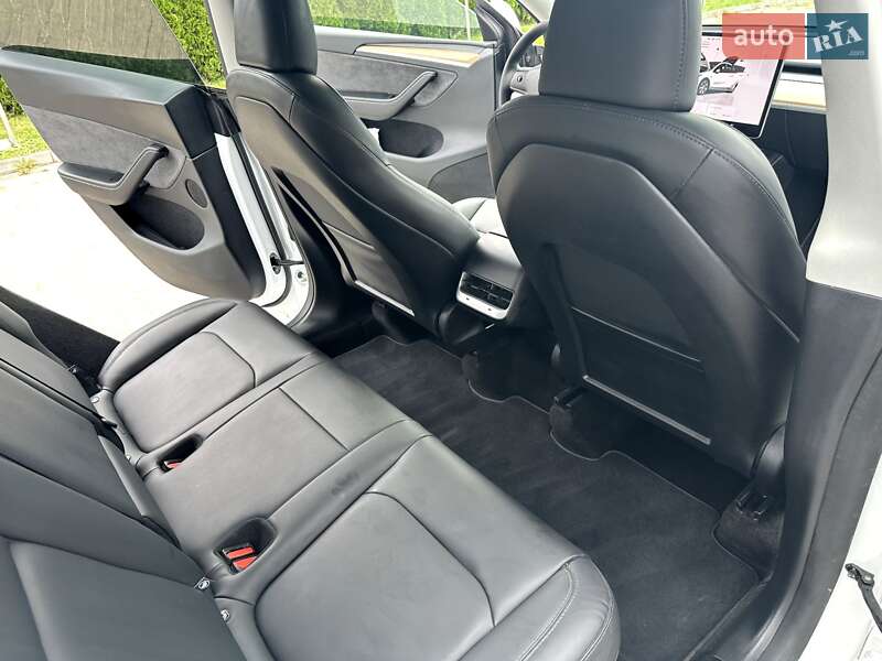 Внедорожник / Кроссовер Tesla Model Y 2024 в Дунаевцах фото 22 Внедорожник / Кроссовер Tesla Model Y 2024 в Дунаевцах