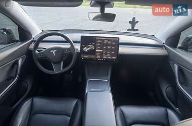 Внедорожник / Кроссовер Tesla Model Y 2021 в Черновцах