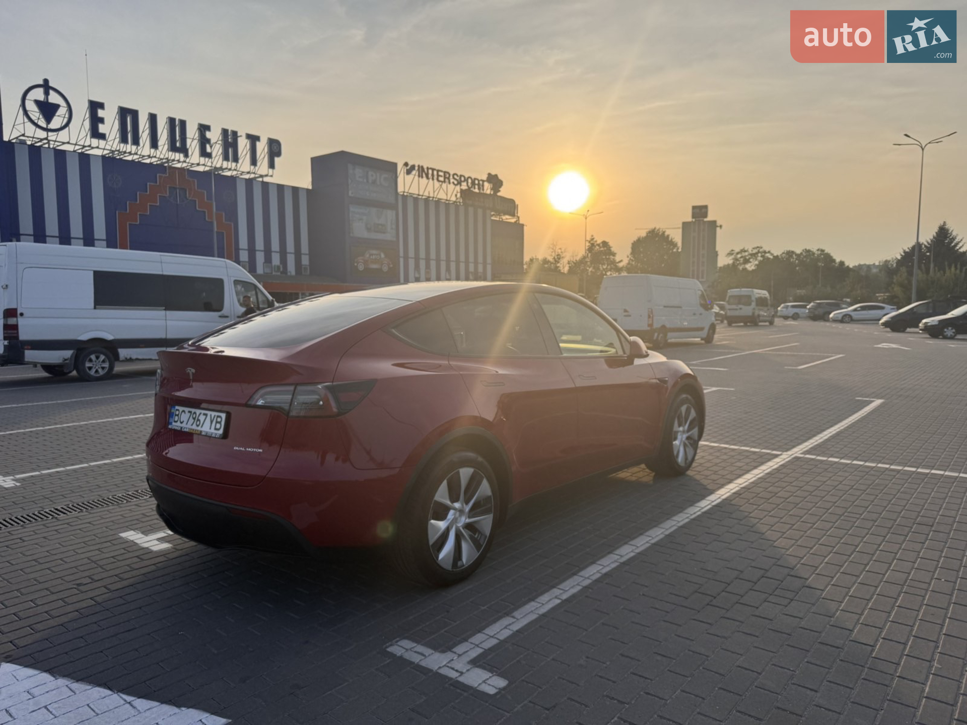 2021 Tesla Model Y - мініатюра 5