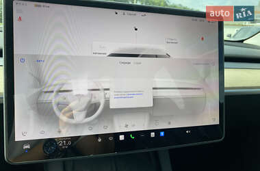 Позашляховик / Кросовер Tesla Model Y 2023 в 