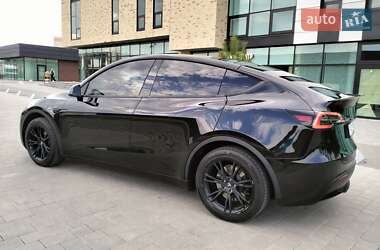 Позашляховик / Кросовер Tesla Model Y 2022 в 