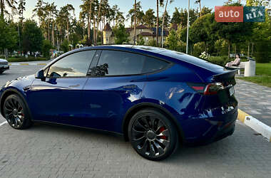 Внедорожник / Кроссовер Tesla Model Y 2022 в 