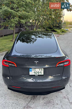 Позашляховик / Кросовер Tesla Model Y 2022 в 