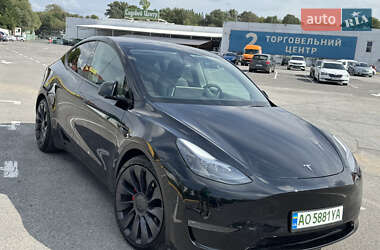 Позашляховик / Кросовер Tesla Model Y 2021 в 