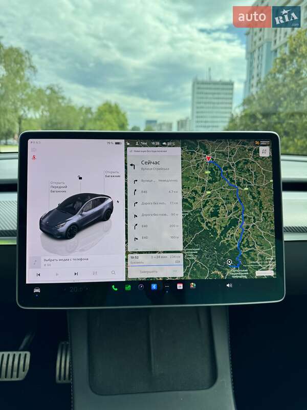 Позашляховик / Кросовер Tesla Model Y 2022 в Львові