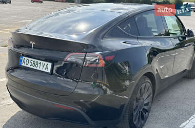 Позашляховик / Кросовер Tesla Model Y 2021 в 