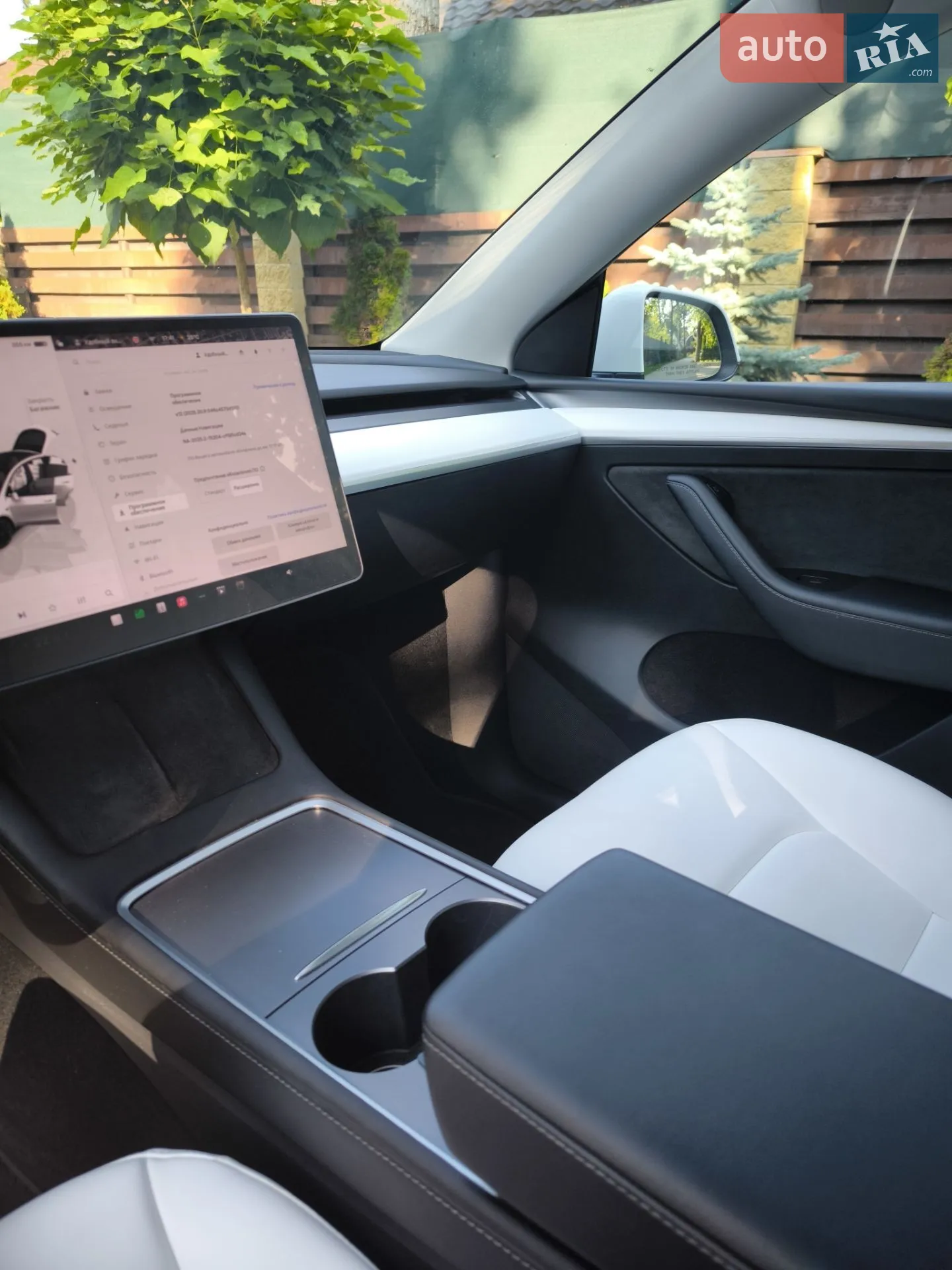 2023 Tesla Model Y - мініатюра 5