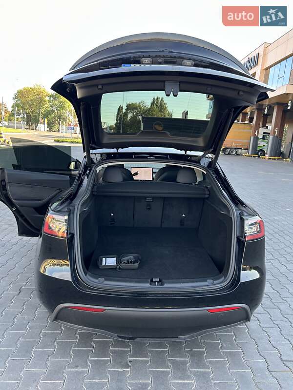 Позашляховик / Кросовер Tesla Model Y 2023 в Одесі