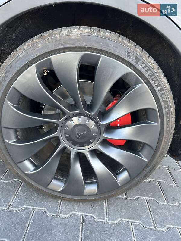 Позашляховик / Кросовер Tesla Model Y 2023 в Одесі