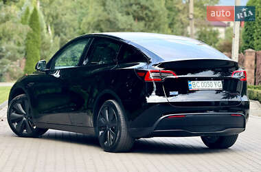Внедорожник / Кроссовер Tesla Model Y 2023 в 