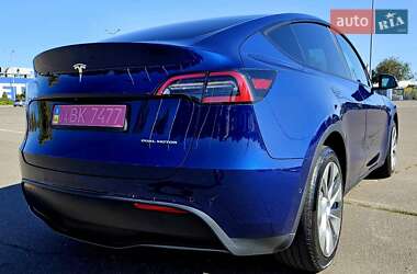 Внедорожник / Кроссовер Tesla Model Y 2021 в 