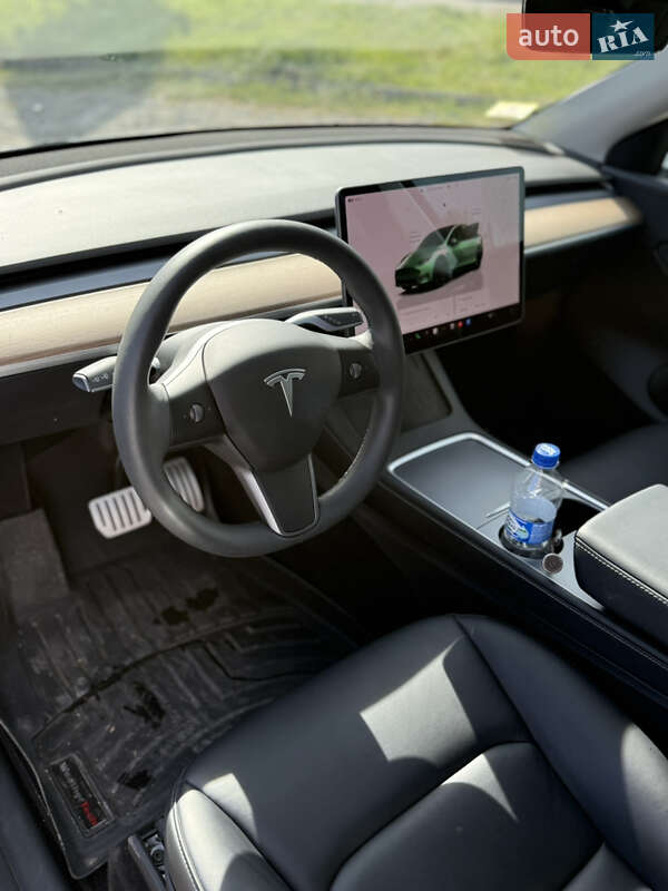 Внедорожник / Кроссовер Tesla Model Y 2022 в Бердичеве