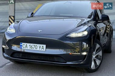 Внедорожник / Кроссовер Tesla Model Y 2024 в Киеве