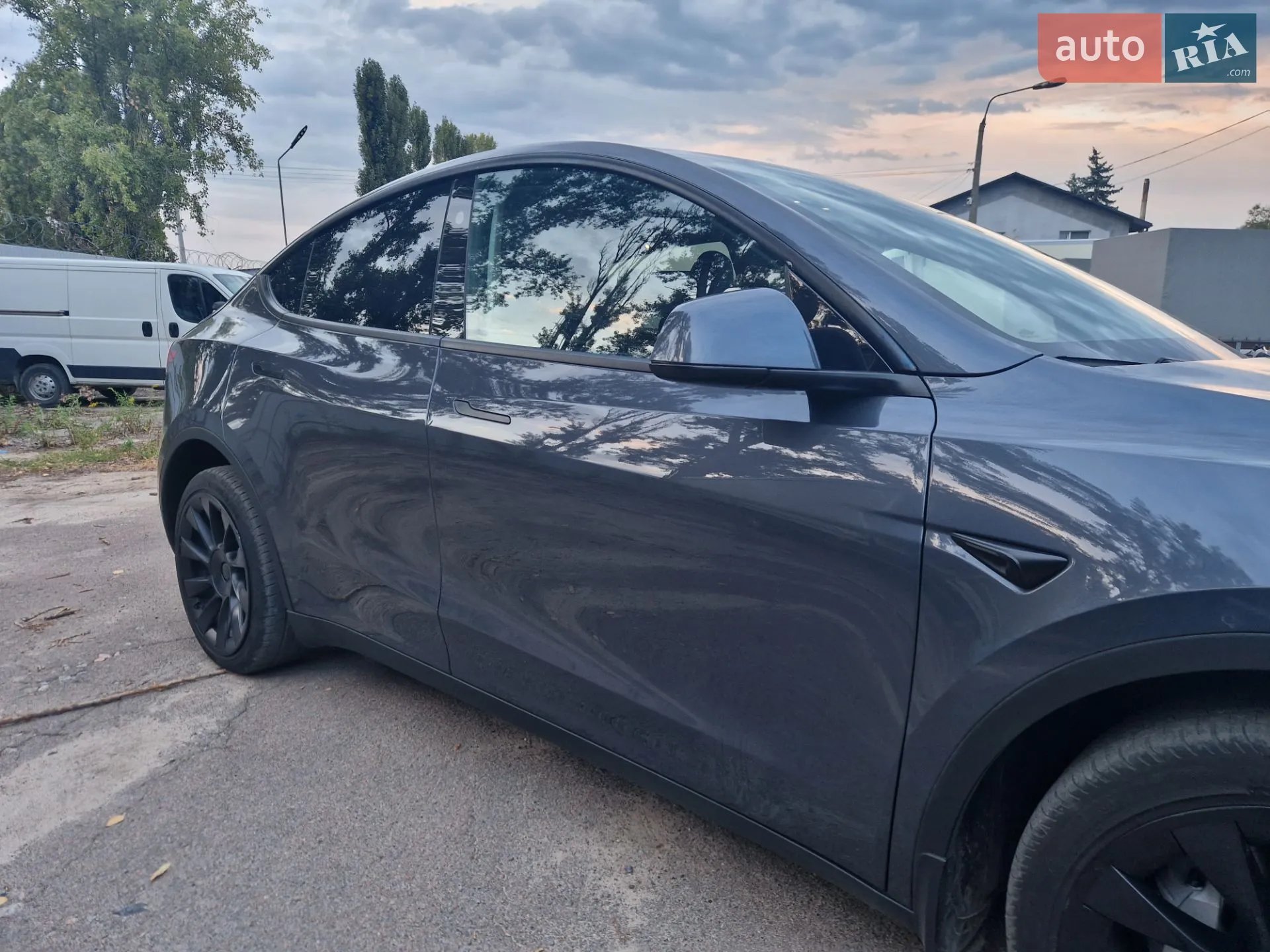 2023 Tesla Model Y - мініатюра 5
