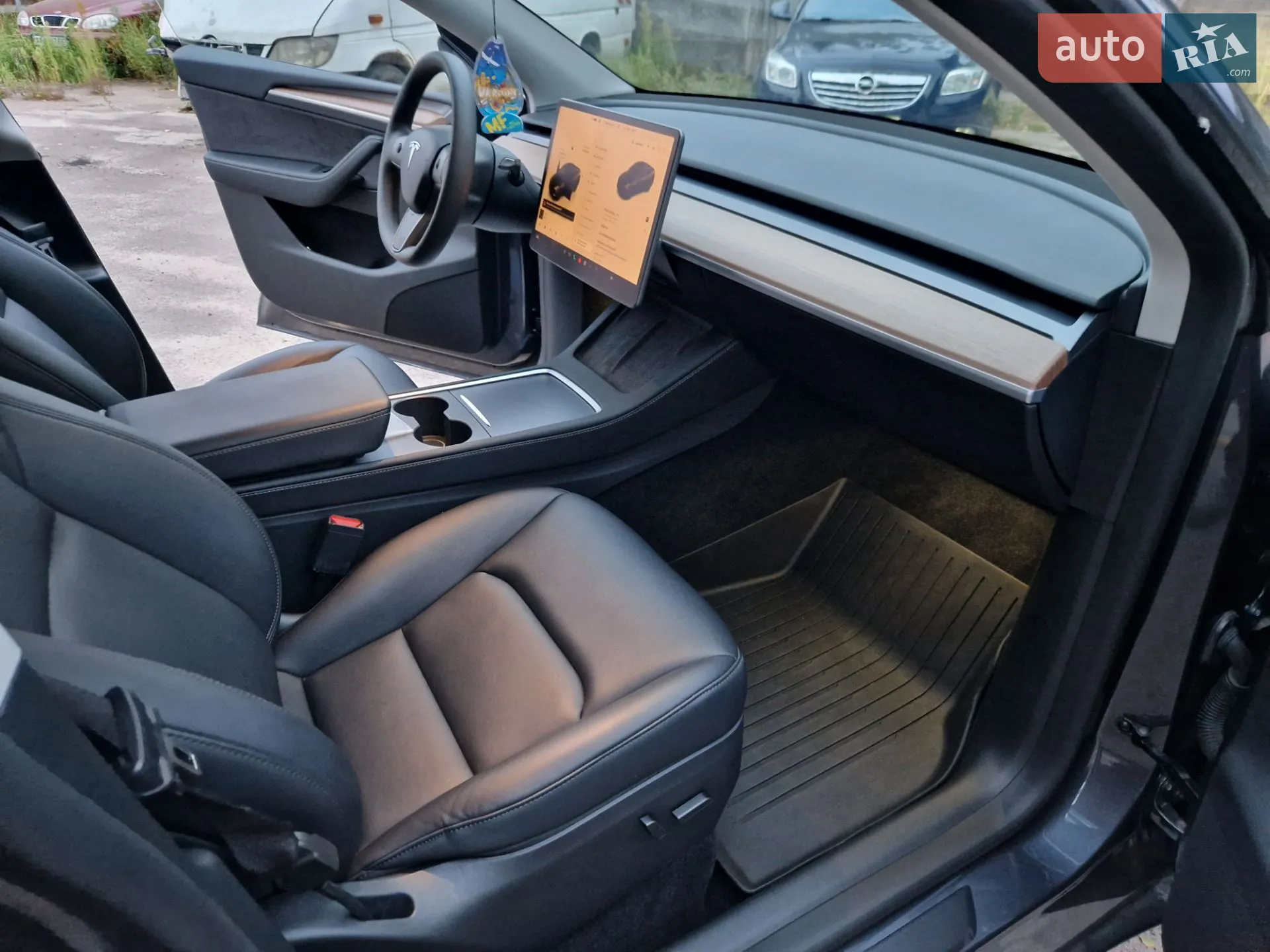 2023 Tesla Model Y - мініатюра 32