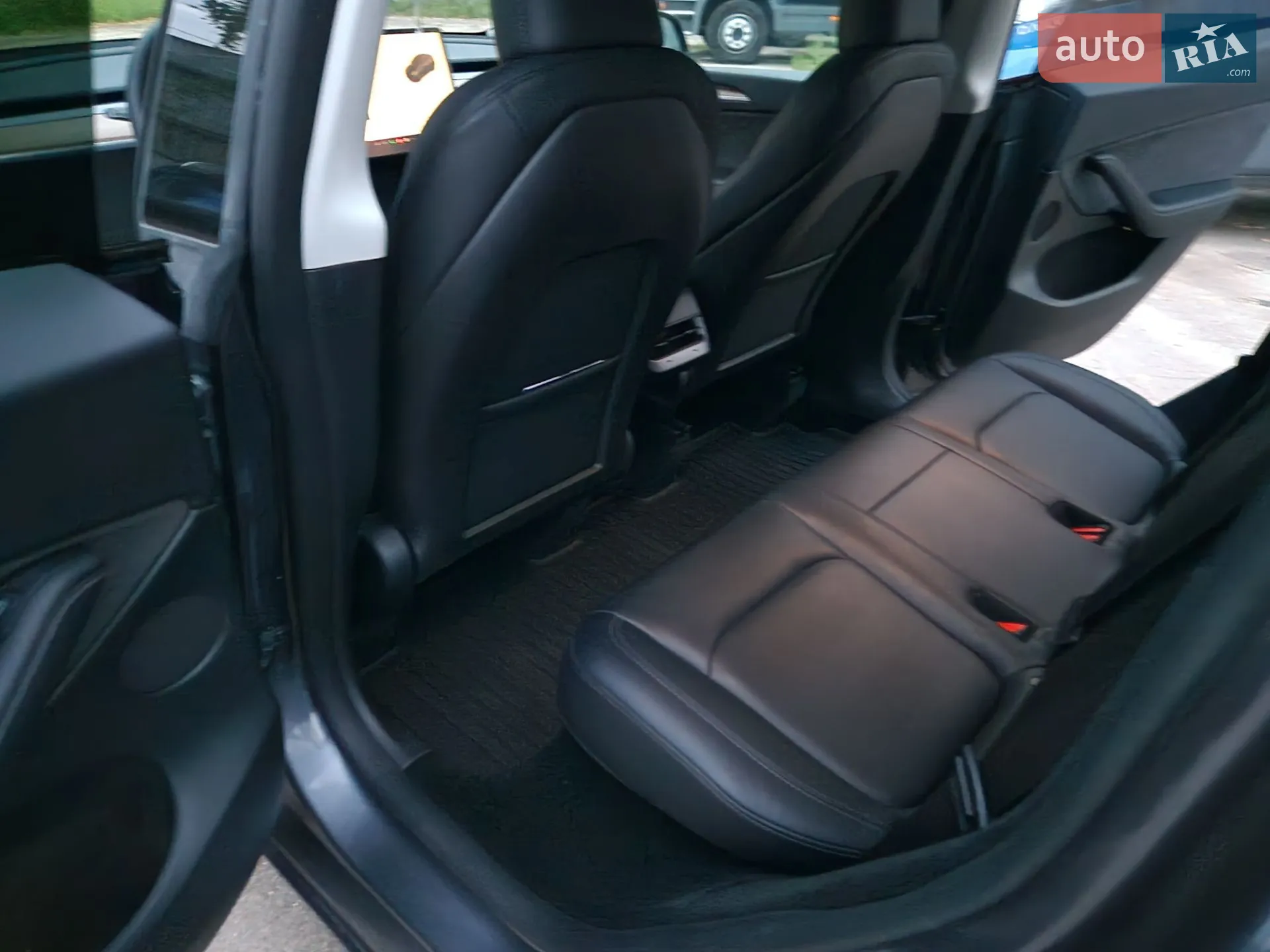 2023 Tesla Model Y - мініатюра 33