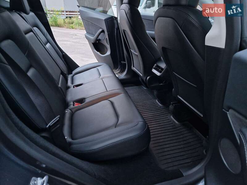 Внедорожник / Кроссовер Tesla Model Y 2023 в Киеве фото 38 Внедорожник / Кроссовер Tesla Model Y 2023 в Киеве