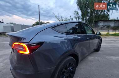 Внедорожник / Кроссовер Tesla Model Y 2023 в 