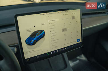 Внедорожник / Кроссовер Tesla Model Y 2023 в 