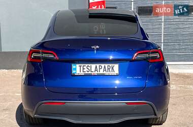 Позашляховик / Кросовер Tesla Model Y 2023 в 
