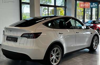 Позашляховик / Кросовер Tesla Model Y 2021 в 