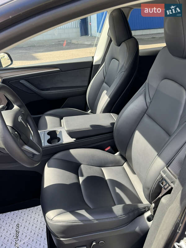 Позашляховик / Кросовер Tesla Model Y 2023 в Ковелі