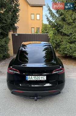 Позашляховик / Кросовер Tesla Model Y 2022 в 