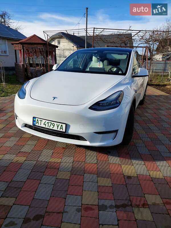 Внедорожник / Кроссовер Tesla Model Y 2020 в Тысменице