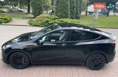 Позашляховик / Кросовер Tesla Model Y 2022 в 