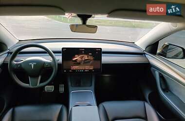 Позашляховик / Кросовер Tesla Model Y 2022 в 