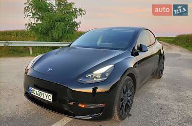 Позашляховик / Кросовер Tesla Model Y 2022 в 