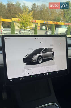 Внедорожник / Кроссовер Tesla Model Y 2024 в 