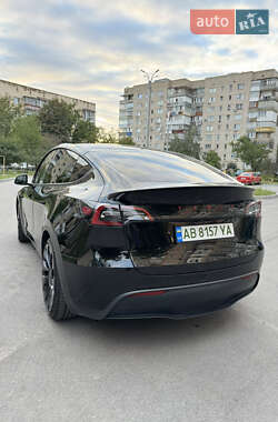 Позашляховик / Кросовер Tesla Model Y 2022 в 