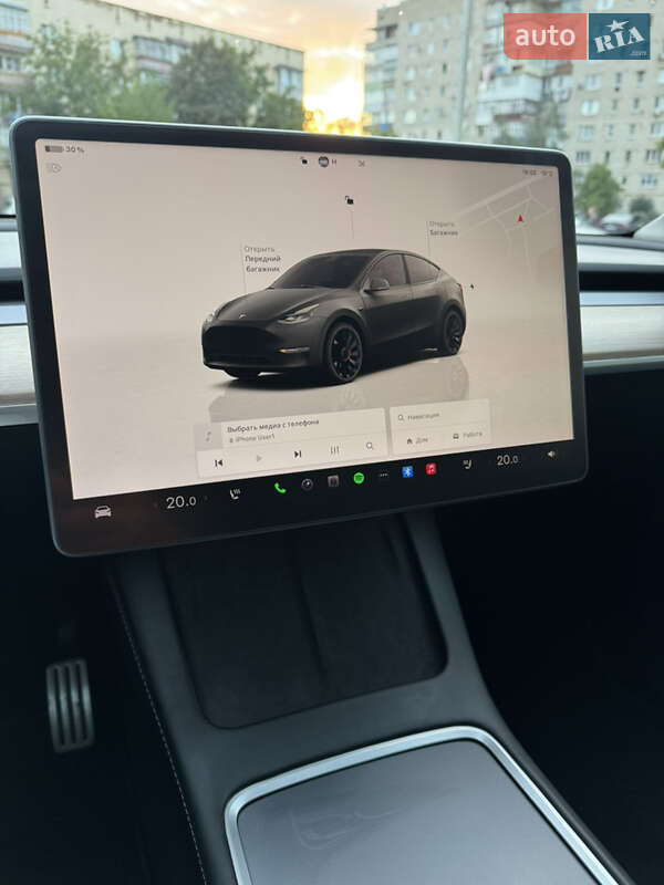 Внедорожник / Кроссовер Tesla Model Y 2022 в Могилев-Подольске