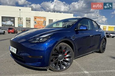 Внедорожник / Кроссовер Tesla Model Y 2023 в 