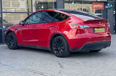 Внедорожник / Кроссовер Tesla Model Y 2021 в 