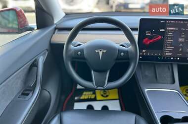 Внедорожник / Кроссовер Tesla Model Y 2021 в 