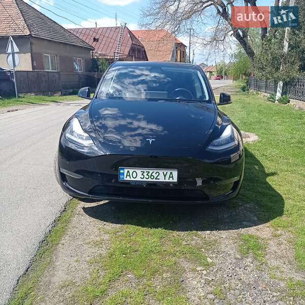 Внедорожник / Кроссовер Tesla Model Y 2021 в Берегово