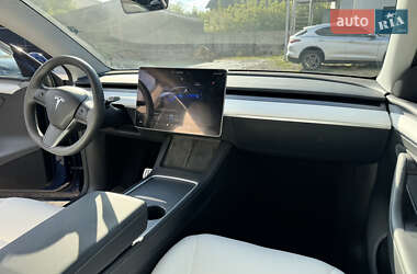 Внедорожник / Кроссовер Tesla Model Y 2023 в 
