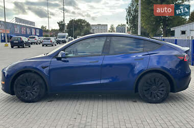 Внедорожник / Кроссовер Tesla Model Y 2023 в 