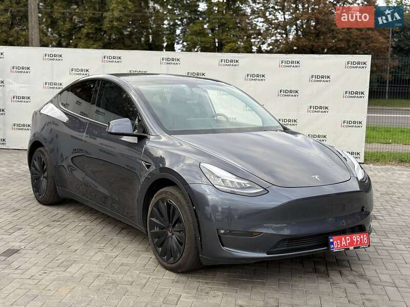 Позашляховик / Кросовер Tesla Model Y 2021 в Луцьку