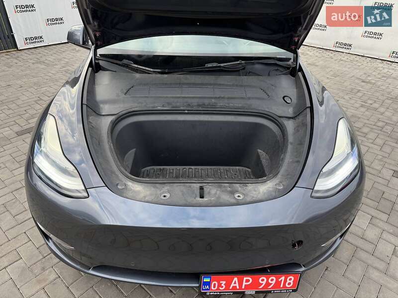 Позашляховик / Кросовер Tesla Model Y 2021 в Луцьку