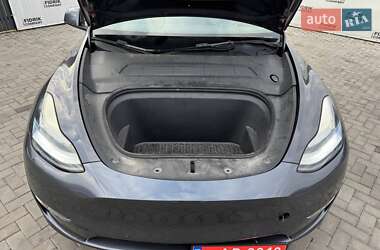 Внедорожник / Кроссовер Tesla Model Y 2021 в 