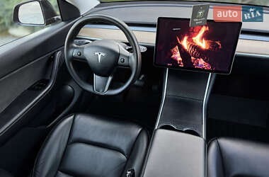 Позашляховик / Кросовер Tesla Model Y 2020 в 