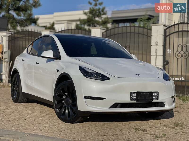 Внедорожник / Кроссовер Tesla Model Y 2023 в Одессе фото 2 Внедорожник / Кроссовер Tesla Model Y 2023 в Одессе