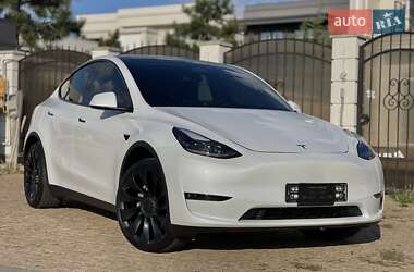 Внедорожник / Кроссовер Tesla Model Y 2023 в 