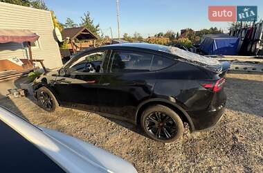 Внедорожник / Кроссовер Tesla Model Y 2023 в 