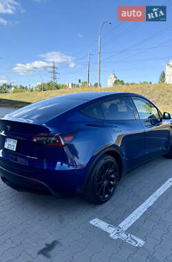 Позашляховик / Кросовер Tesla Model Y 2021 в 